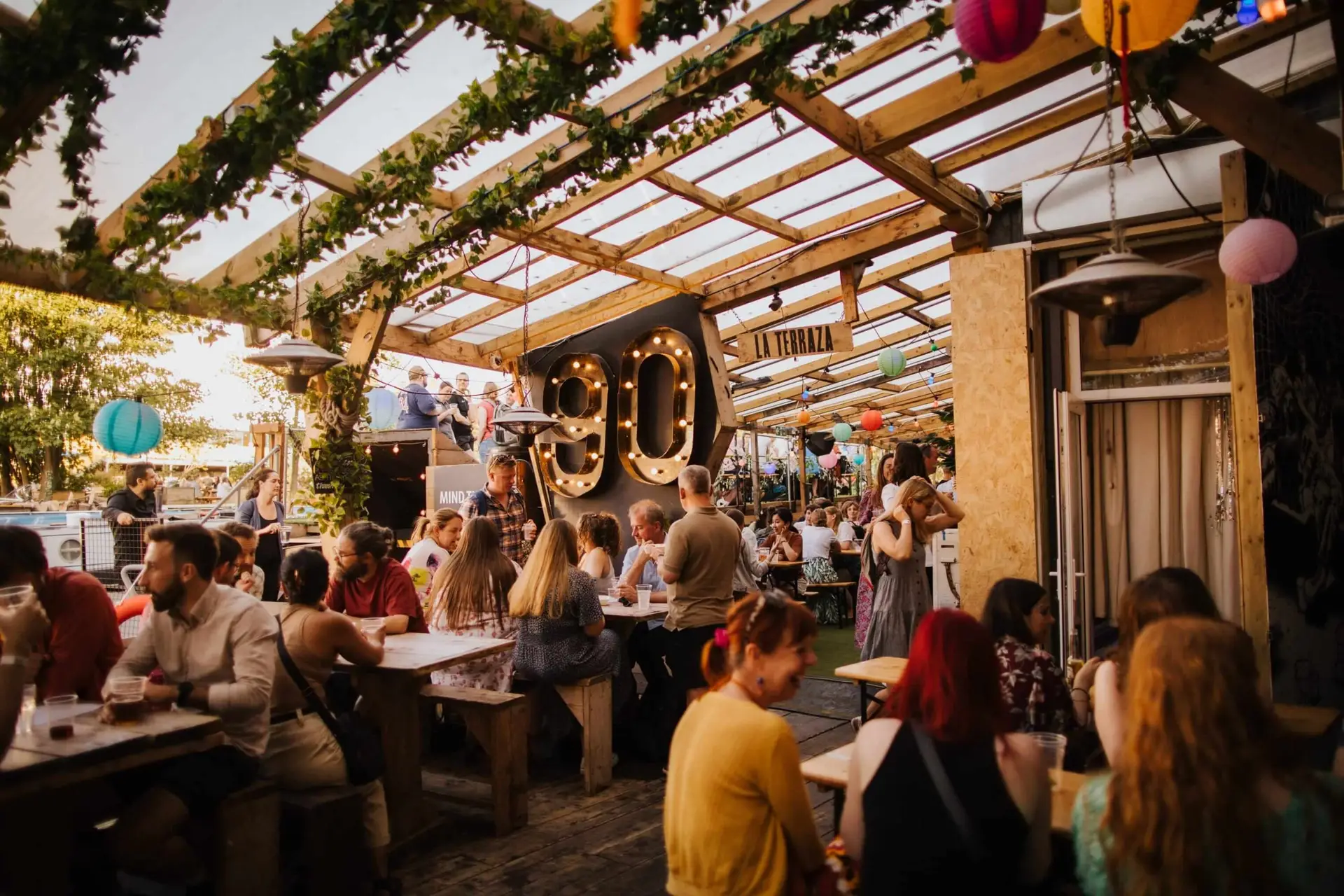 Image gallery marquee