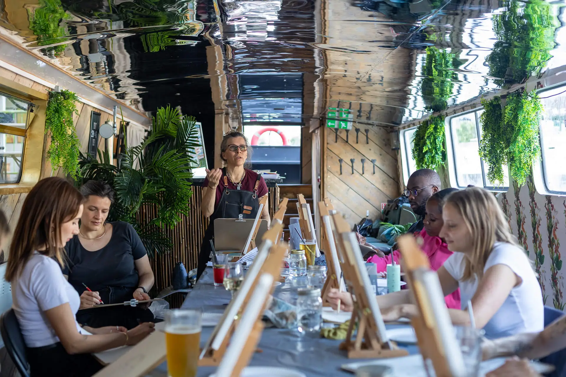 Image gallery marquee