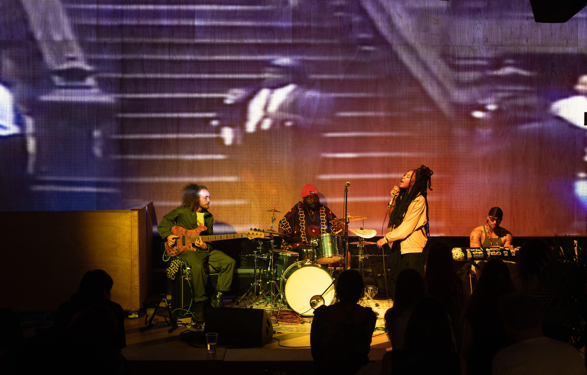 Image gallery marquee