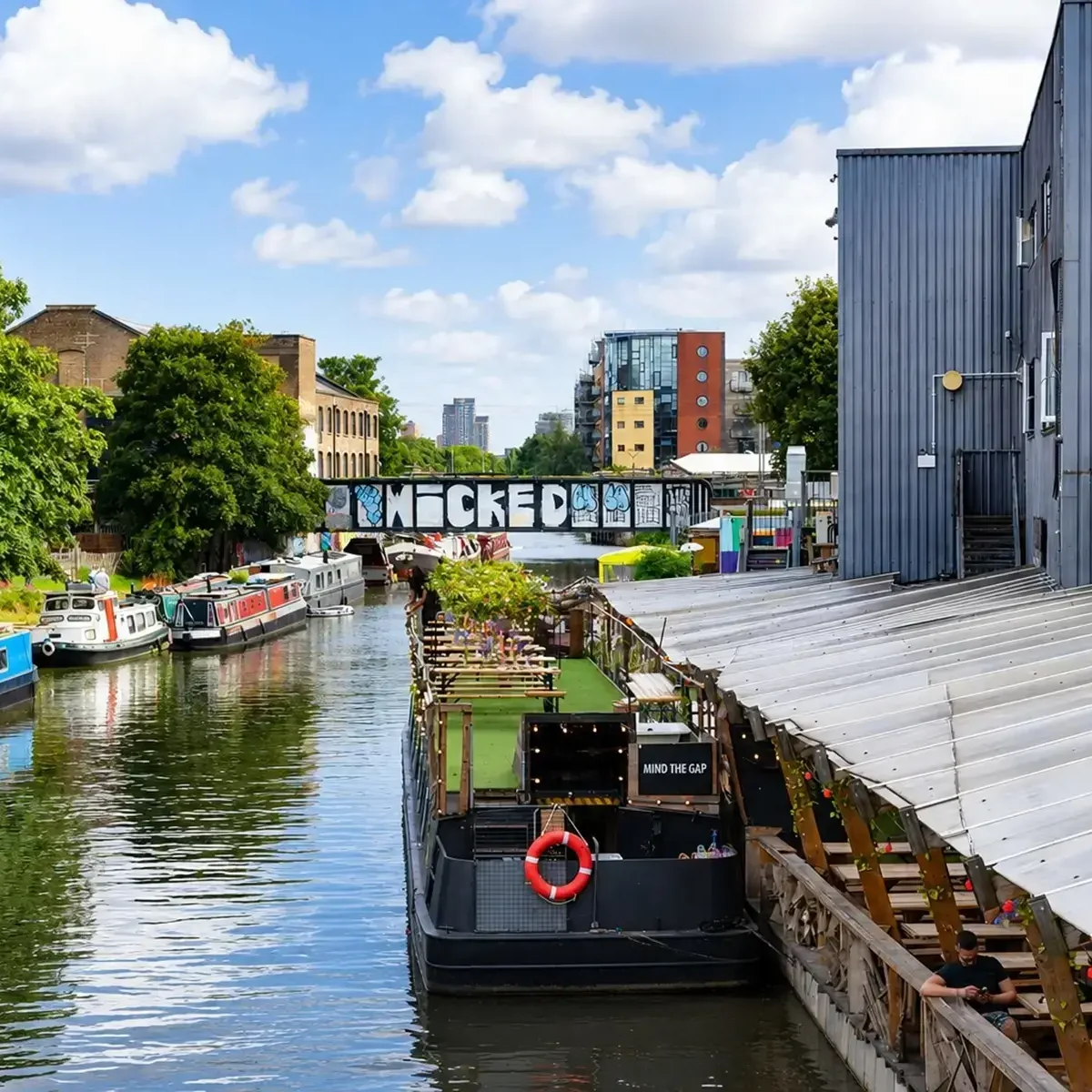 Boat Canal (1)